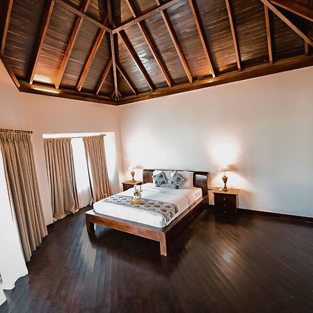 Royal Regantris Villa Karang Gili Air Eksteriør billede